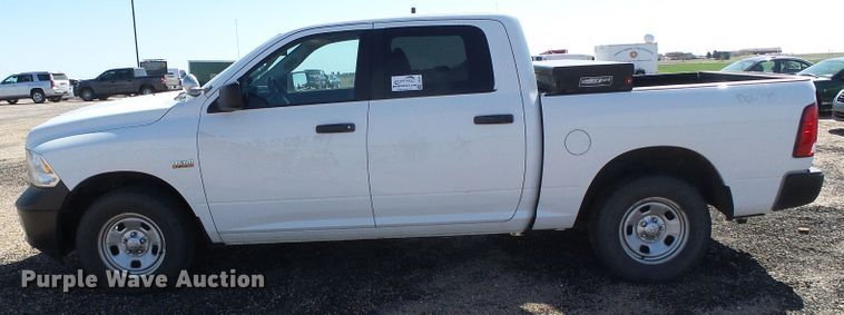 image for item DH4875 2015 Dodge Ram 1500  Crew Cab pickup truck