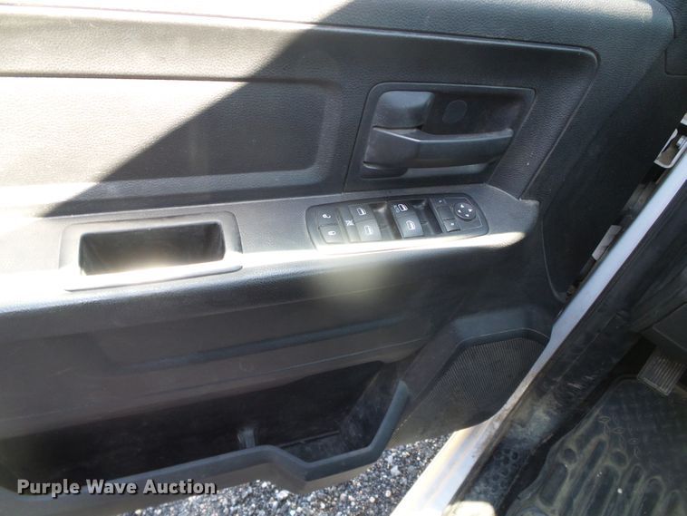 image for item DH4875 2015 Dodge Ram 1500  Crew Cab pickup truck