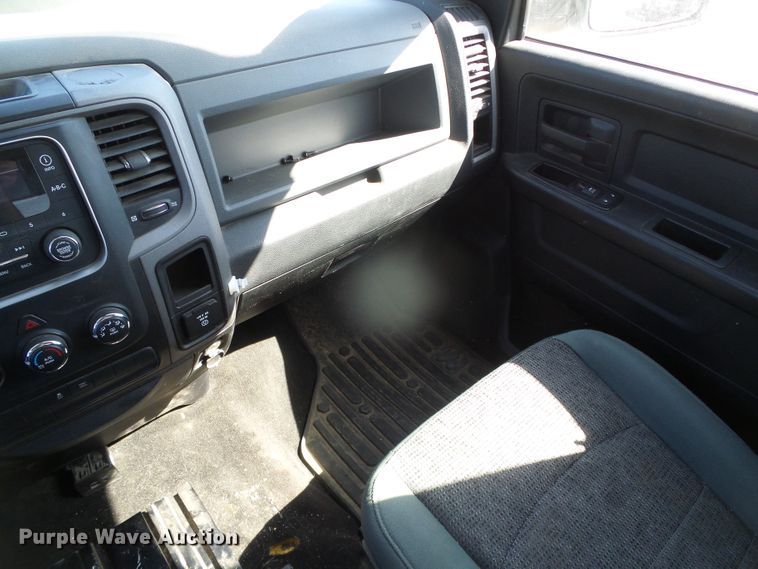 image for item DH4875 2015 Dodge Ram 1500  Crew Cab pickup truck