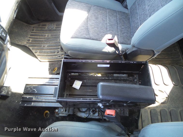 image for item DH4875 2015 Dodge Ram 1500  Crew Cab pickup truck