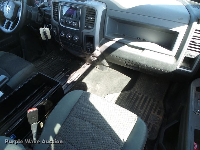 image for item DH4875 2015 Dodge Ram 1500  Crew Cab pickup truck