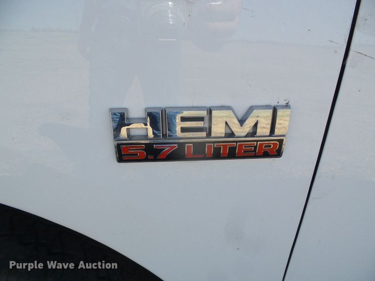 image for item DH4875 2015 Dodge Ram 1500  Crew Cab pickup truck