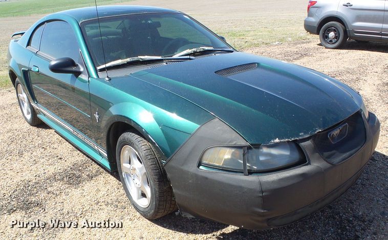 image for item DH4878 2001 Ford Mustang