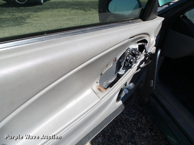 image for item DH4878 2001 Ford Mustang