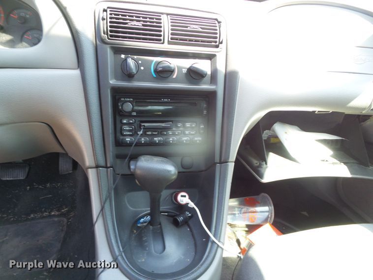 image for item DH4878 2001 Ford Mustang