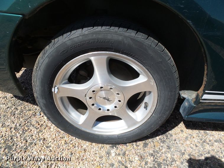 image for item DH4878 2001 Ford Mustang