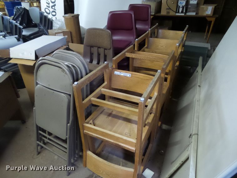 image for item EM9946 Approximately 29 chairs