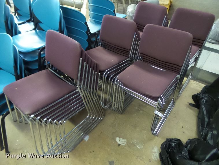 image for item EM9952 Approximately 31 chairs