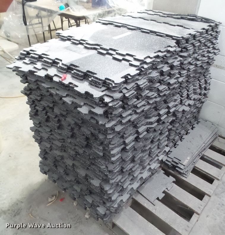 image for item EM9963 Inter-locking rubber exercise flooring