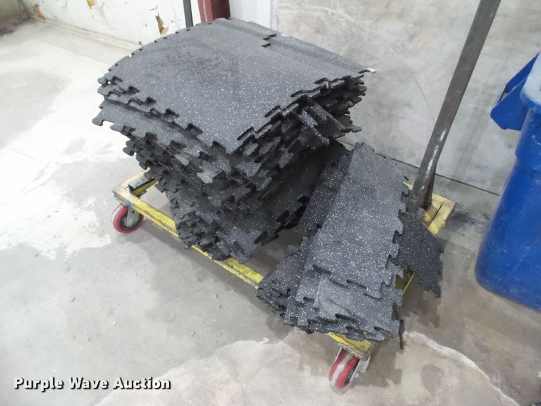 image for item EM9963 Inter-locking rubber exercise flooring