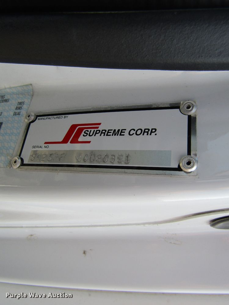 image for item FD9401 2008 Ford Econoline E450 shuttle bus