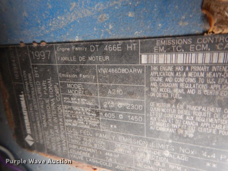 image for item GB9880 1998 International 4900 dump truck