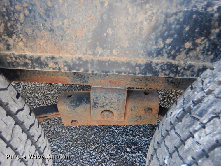 image for item GD9094 2004 Shelby enclosed cargo trailer