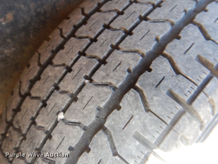 image for item GD9094 2004 Shelby enclosed cargo trailer