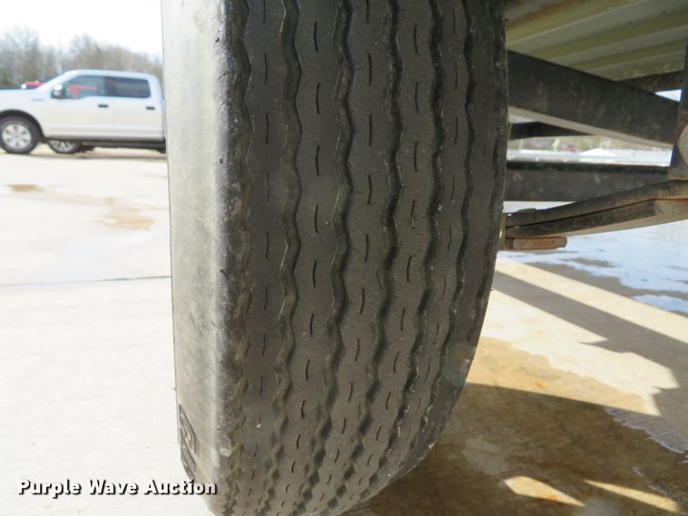 image for item GI9164 2005 Alumacraft 1648 jon boat