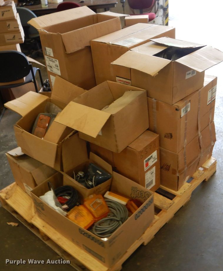 image for item GO9581 Automotive and equipment parts