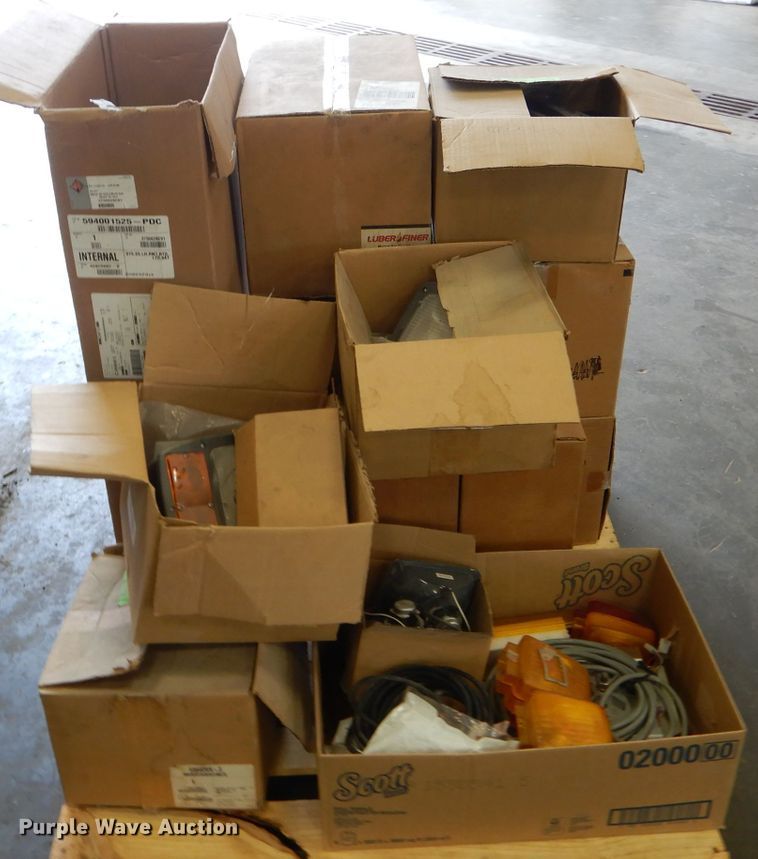 image for item GO9581 Automotive and equipment parts