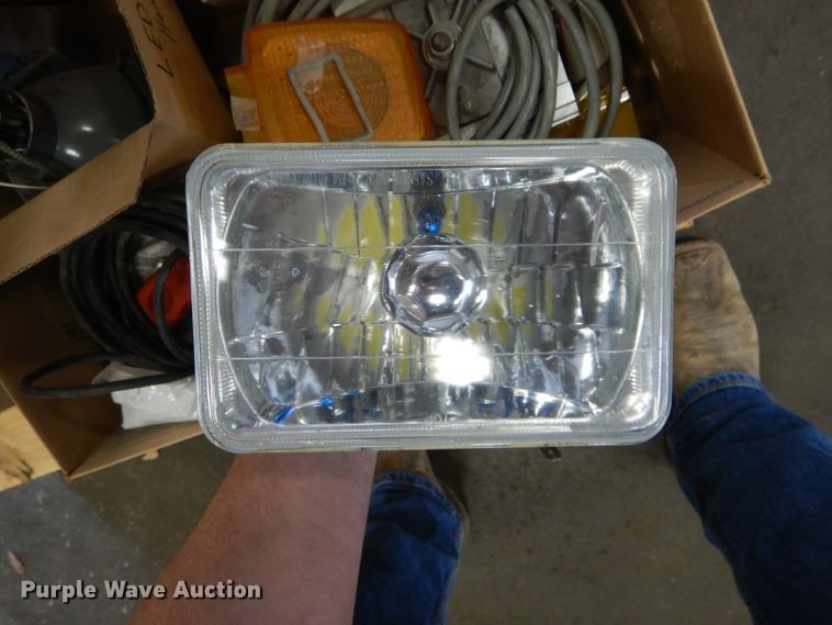 image for item GO9581 Automotive and equipment parts