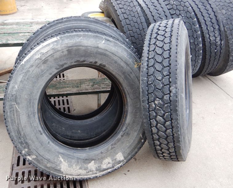 image for item GO9582 (8) 11R24.5 tires