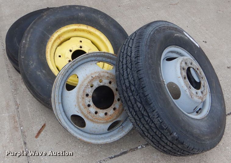 image for item GO9583 Tires and wheels