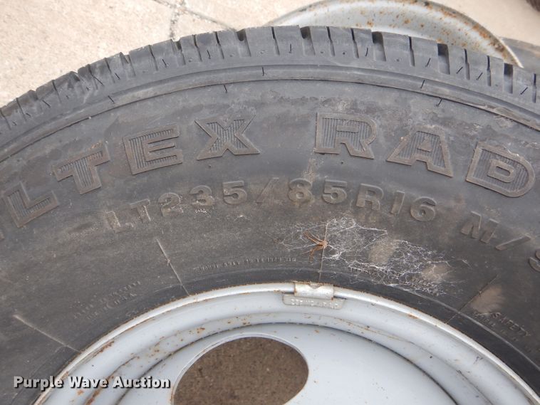 image for item GO9583 Tires and wheels