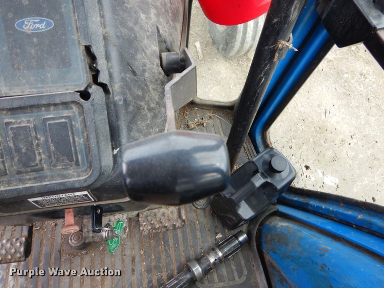 image for item GP9031 1987 Ford TW-25 tractor