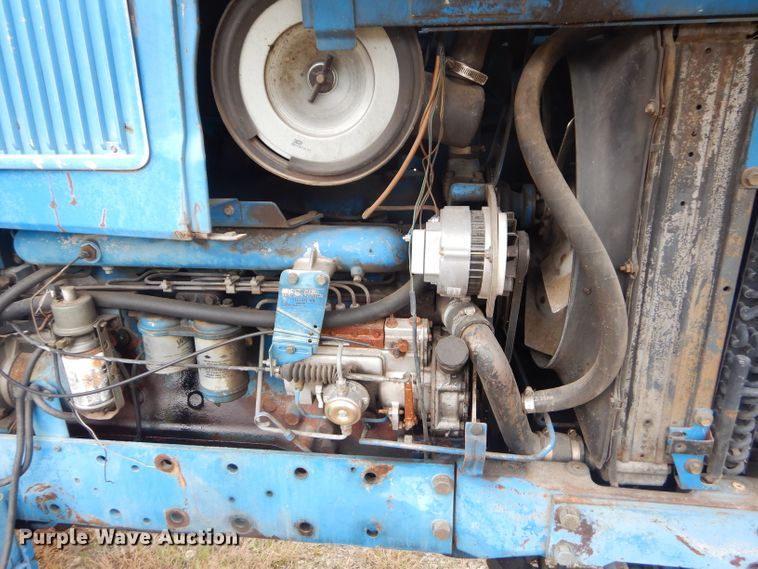 image for item GP9031 1987 Ford TW-25 tractor
