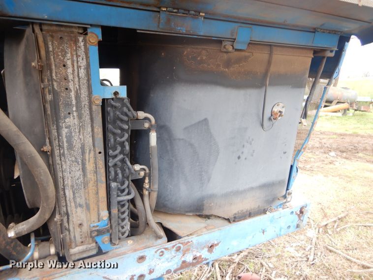 image for item GP9031 1987 Ford TW-25 tractor