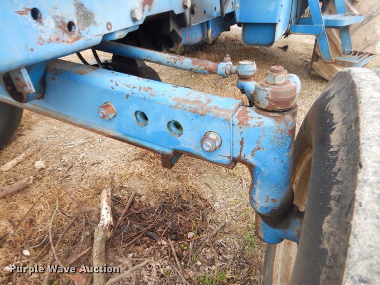 image for item GP9031 1987 Ford TW-25 tractor