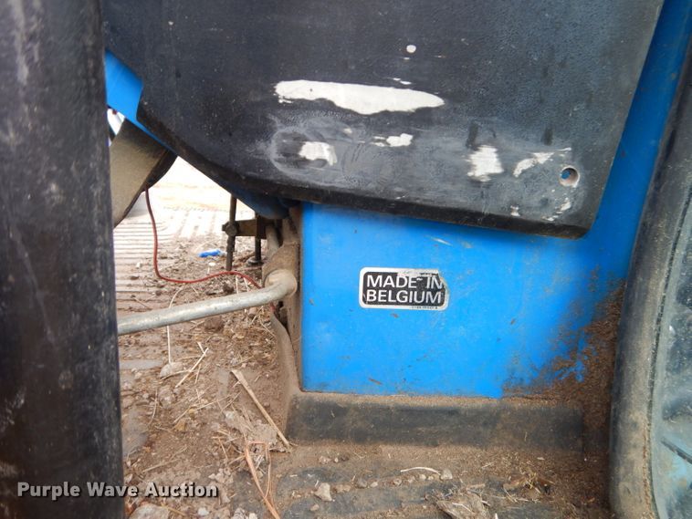 image for item GP9031 1987 Ford TW-25 tractor