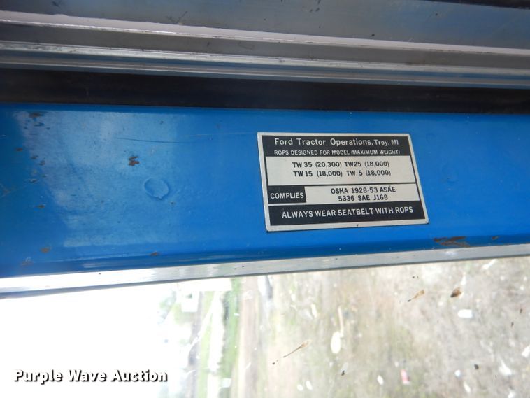 image for item GP9031 1987 Ford TW-25 tractor