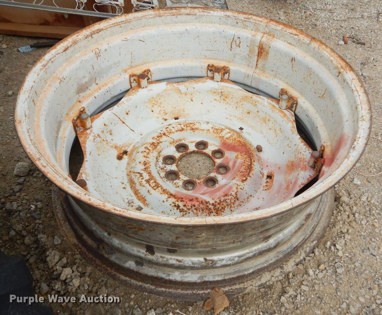 image for item GP9031 1987 Ford TW-25 tractor