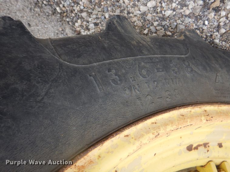 image for item GP9033 1976 John Deere 2240 tractor