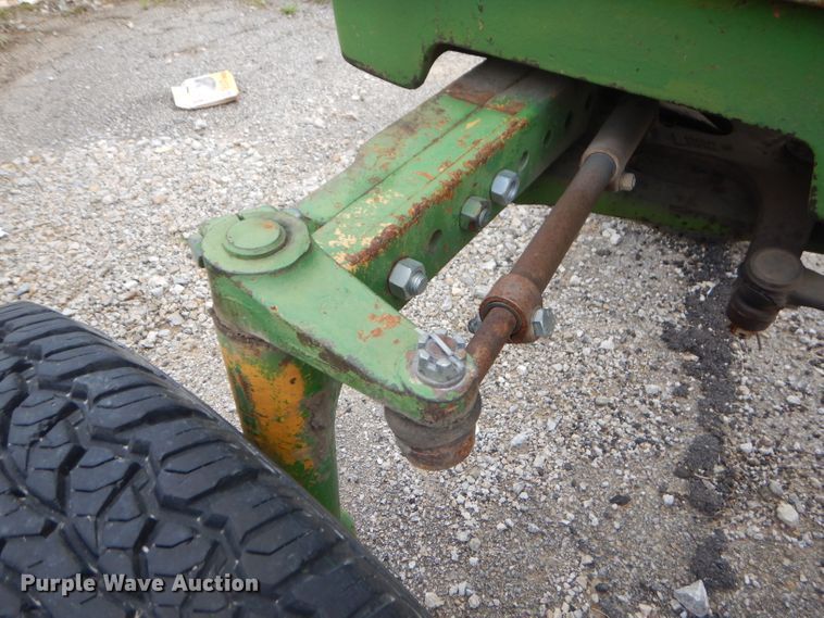 image for item GP9033 1976 John Deere 2240 tractor