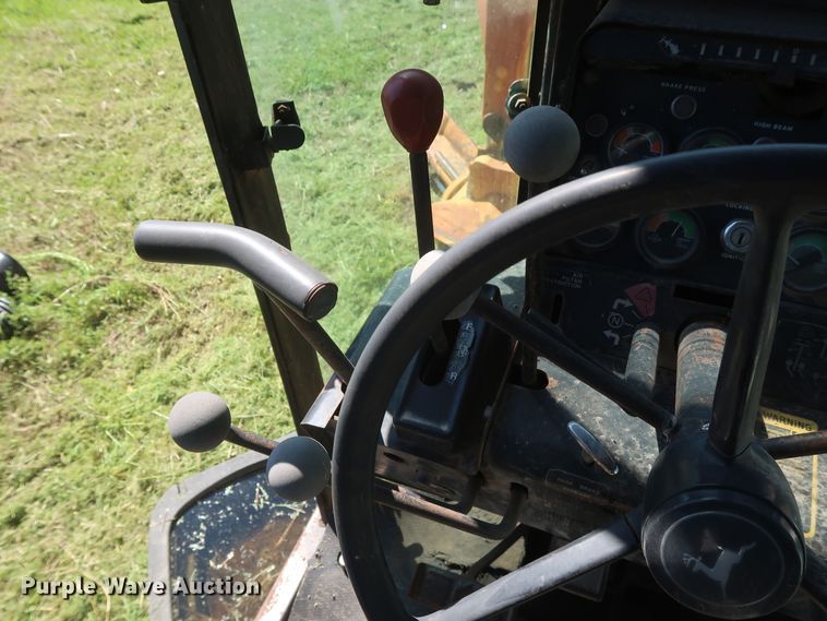 image for item GS9801 John Deere 760A motor grader