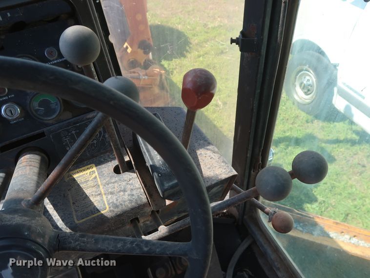 image for item GS9801 John Deere 760A motor grader