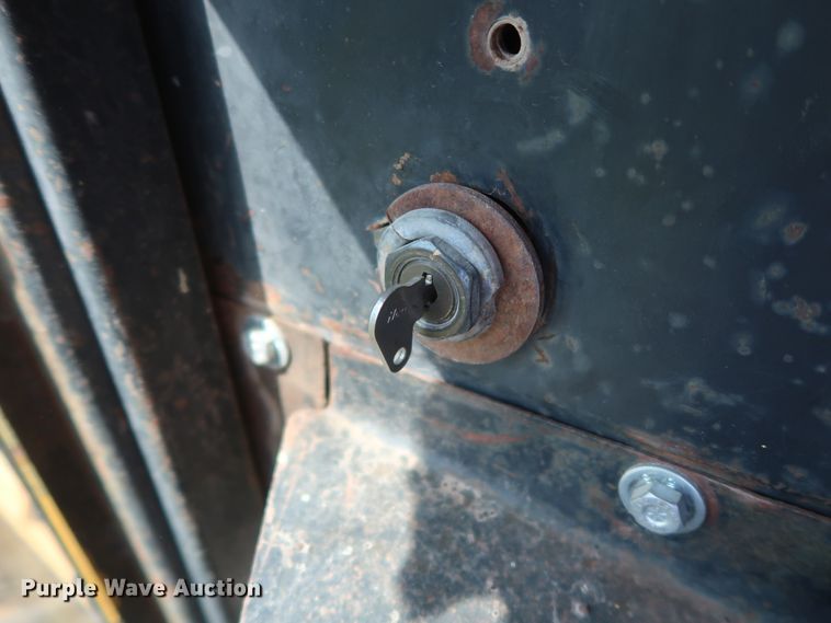 image for item GS9801 John Deere 760A motor grader