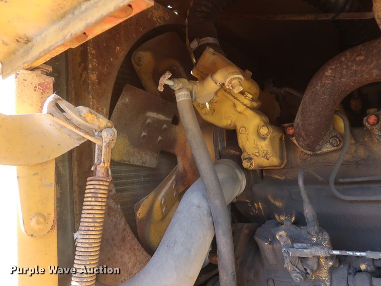 image for item GS9801 John Deere 760A motor grader