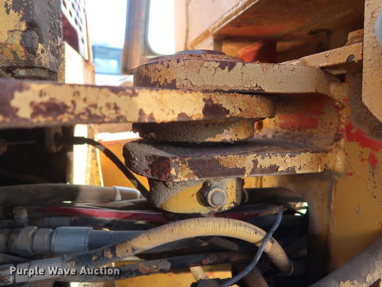 image for item GS9801 John Deere 760A motor grader