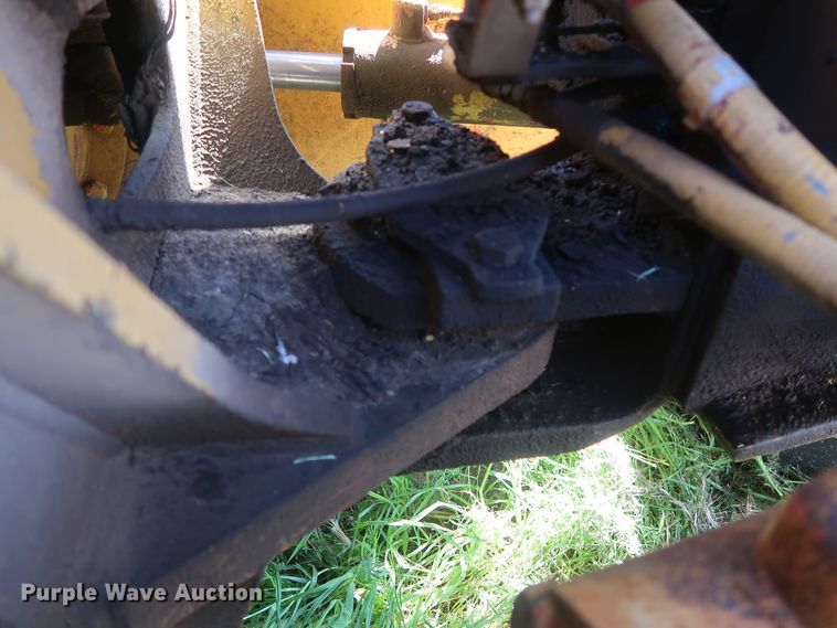 image for item GS9801 John Deere 760A motor grader