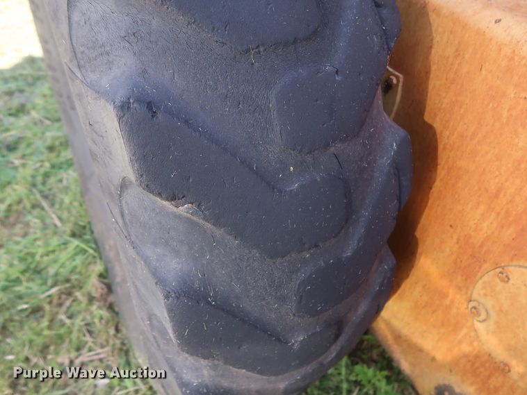 image for item GS9801 John Deere 760A motor grader