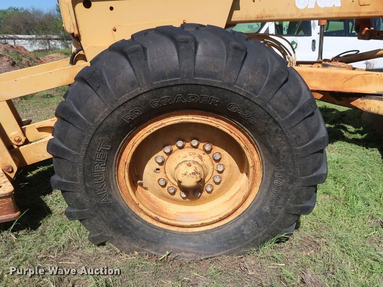 image for item GS9801 John Deere 760A motor grader