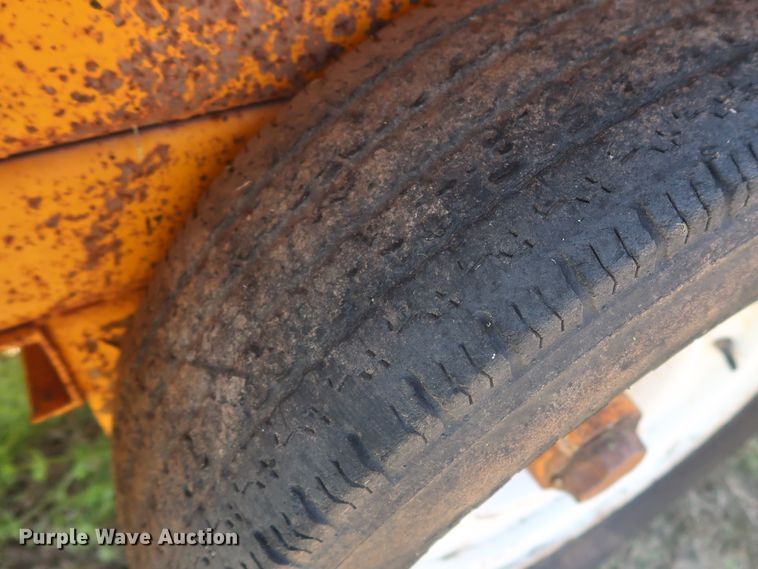 image for item GS9806 1984 Belshe T-2GN equipment trailer