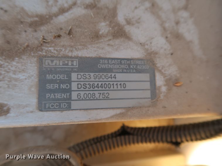 image for item GS9810 2004 MPH radar speed detector