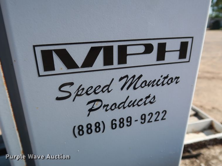 image for item GS9811 2004 MPH radar speed detector