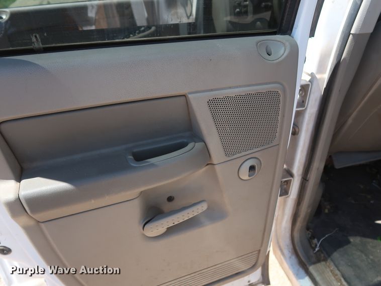 image for item GS9812 2006 Dodge Ram 1500  Quad Cab pickup truck