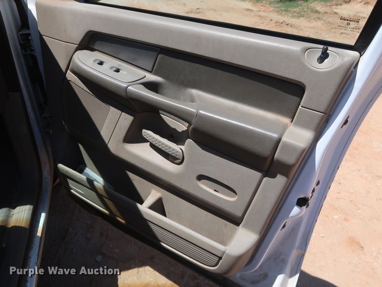 image for item GS9812 2006 Dodge Ram 1500  Quad Cab pickup truck