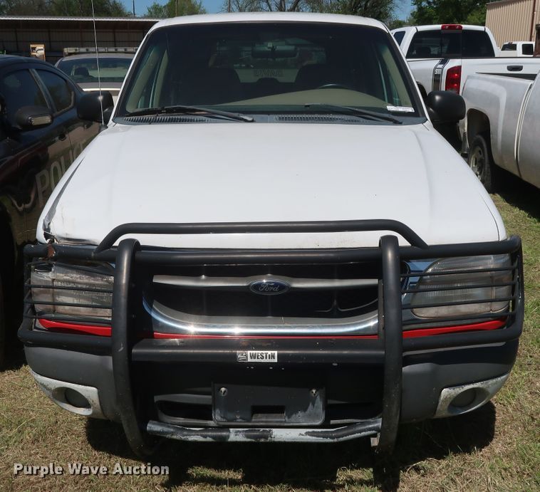 image for item GS9816 2000 Ford Explorer  SUV