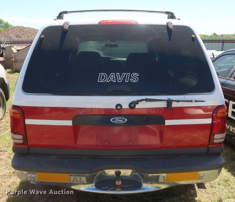 image for item GS9816 2000 Ford Explorer  SUV
