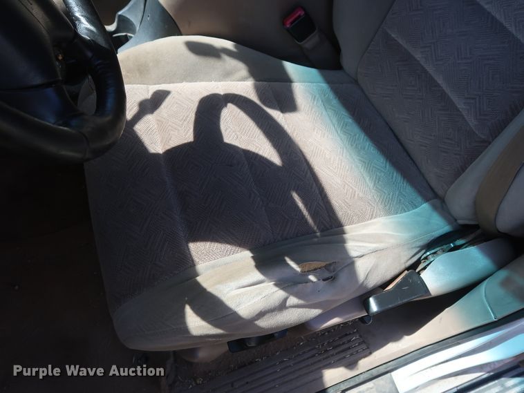 image for item GS9816 2000 Ford Explorer  SUV